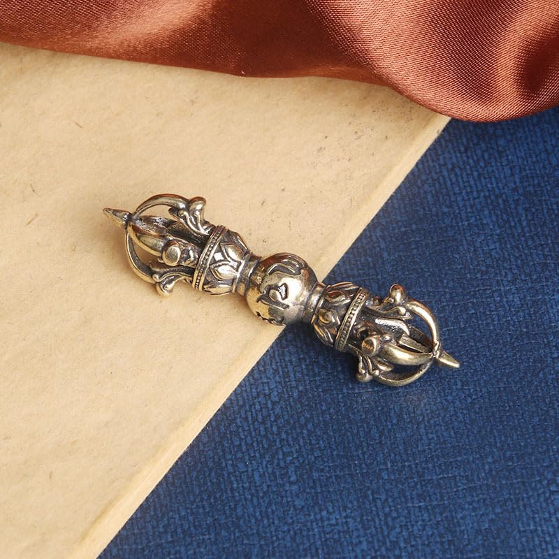 4Pcs Pure Brass Six-Character Mantra Vajra One-Word Drop Magic Pestle Vajra Prong Esoteric Body Protection Device for Men and Women Creative Retro Key Chain Pendant