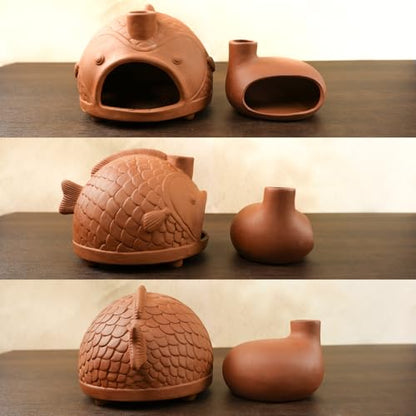 MOUGIGI Large Fish-Shaped Terracotta Palo Santo Holder-Cone Burner - color: Terracotta