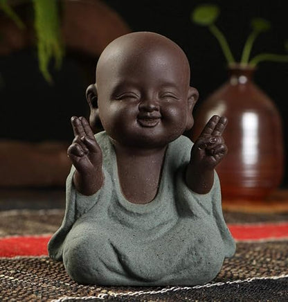 Kingzhuo Ceramic Tiny Cute Buddha Statue Monk Figurine Creative Baby Buddha Crafts Adorable Ornaments Classic Delicate Ceramic Arts and Crafts Small (7 x 10 CM) (Green)