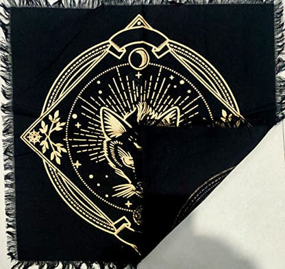 Altar Cloth Golden Lucky Free Wild Owl Witchcraft Alter Tablecloth Tarot Spread pegan Top Cloth Wicca Square Wiccan Spiritual Sacred Table Tapestry Cloth (The wolf, 18 x 18 Inches) - color: The Wolf, size: 18" x 18" (Square)