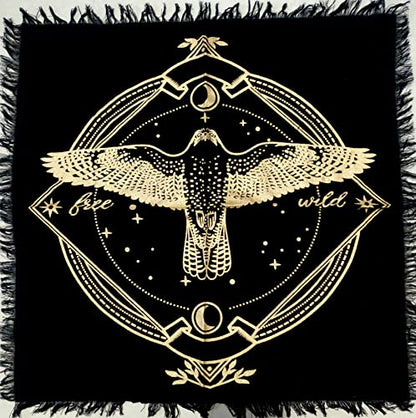 Altar Cloth Tarot Cards Table Napkins Witchcraft Supplies Black Gold Tablecloth Square Alter Pagan Spiritual Celestial Deck with Fringes 18 by 18 Sacred Table Tapestry Cloth Golden Owl - color: Golden Owl, size: 18" x 18" (Square)
